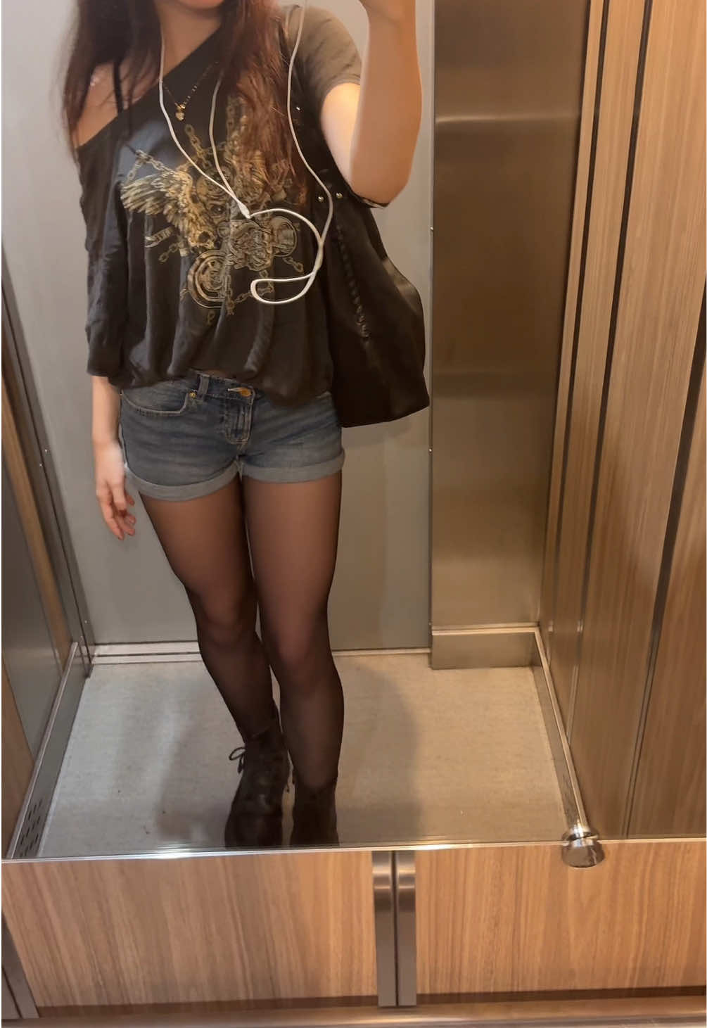 @jula☮️