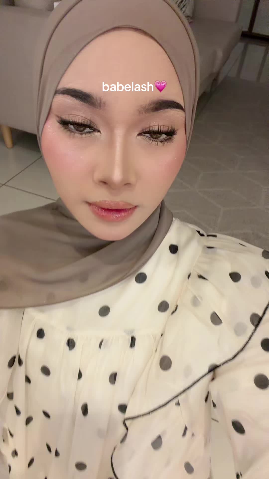 @نينا