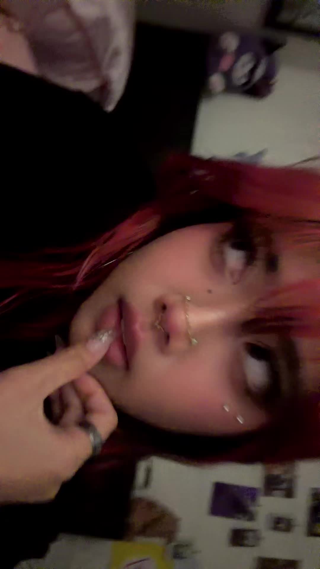 @Vy ✦