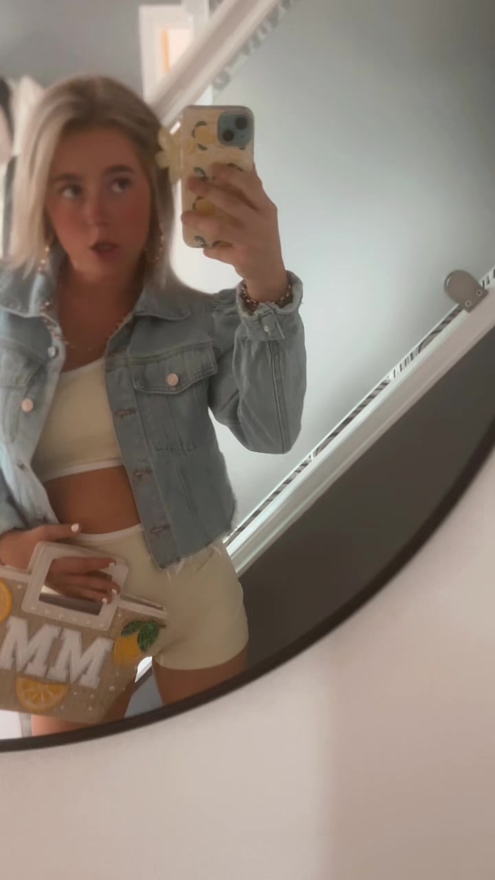 @𝐌𝐀𝐃𝐃𝐈𝐄𝐌𝐀𝐄👸🏼👸🏼