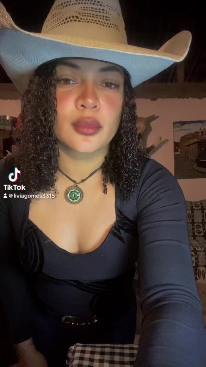 @Lívia Gomes