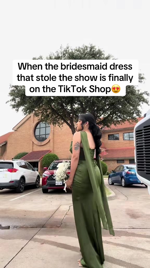 @Jessi ✨ 2026 Bride 👰🏻&zwj;♀️