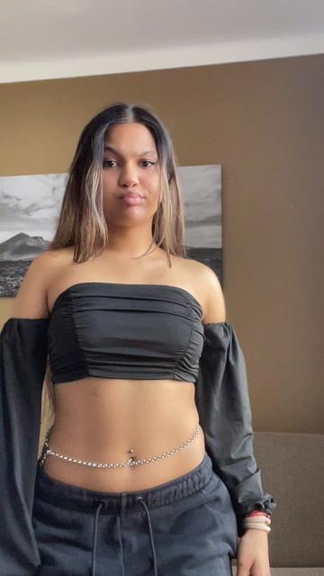 @Simrandjia