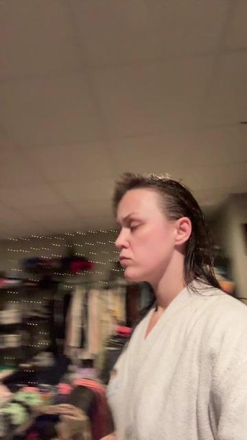 @_CrayZee_