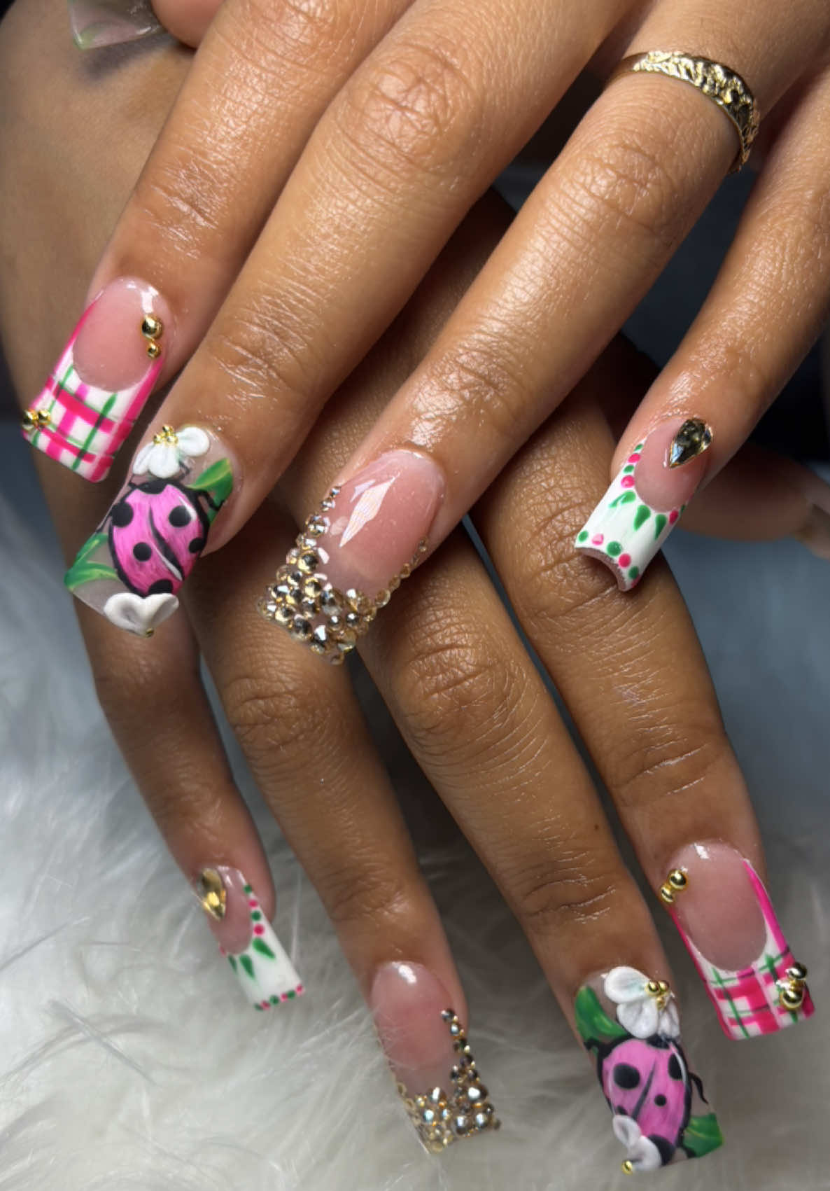 @Nailed & Boujee
