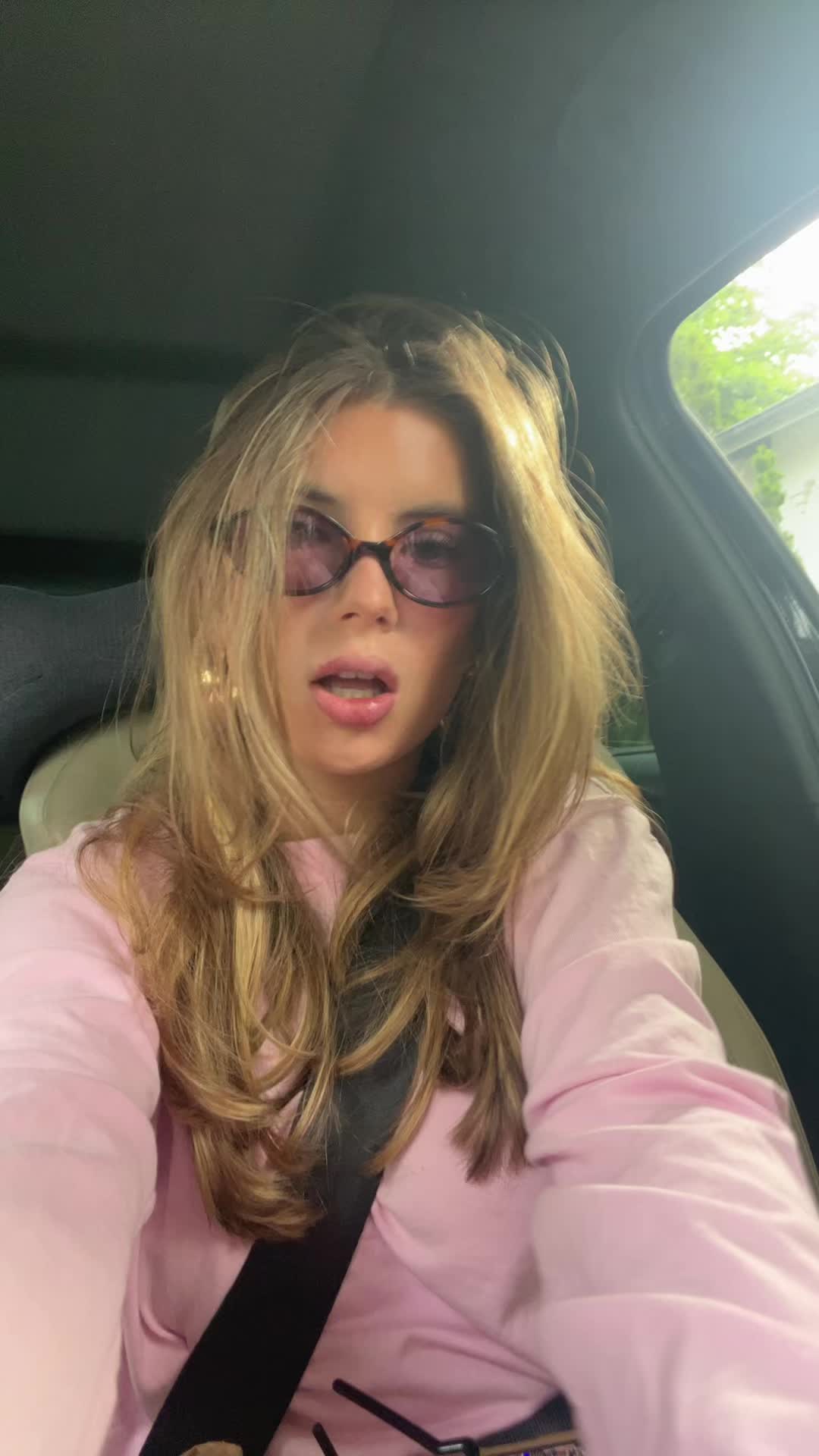 @neleheydnrch