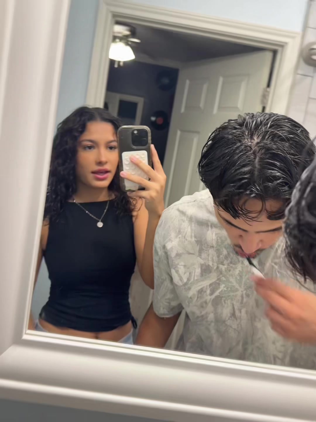 @jade