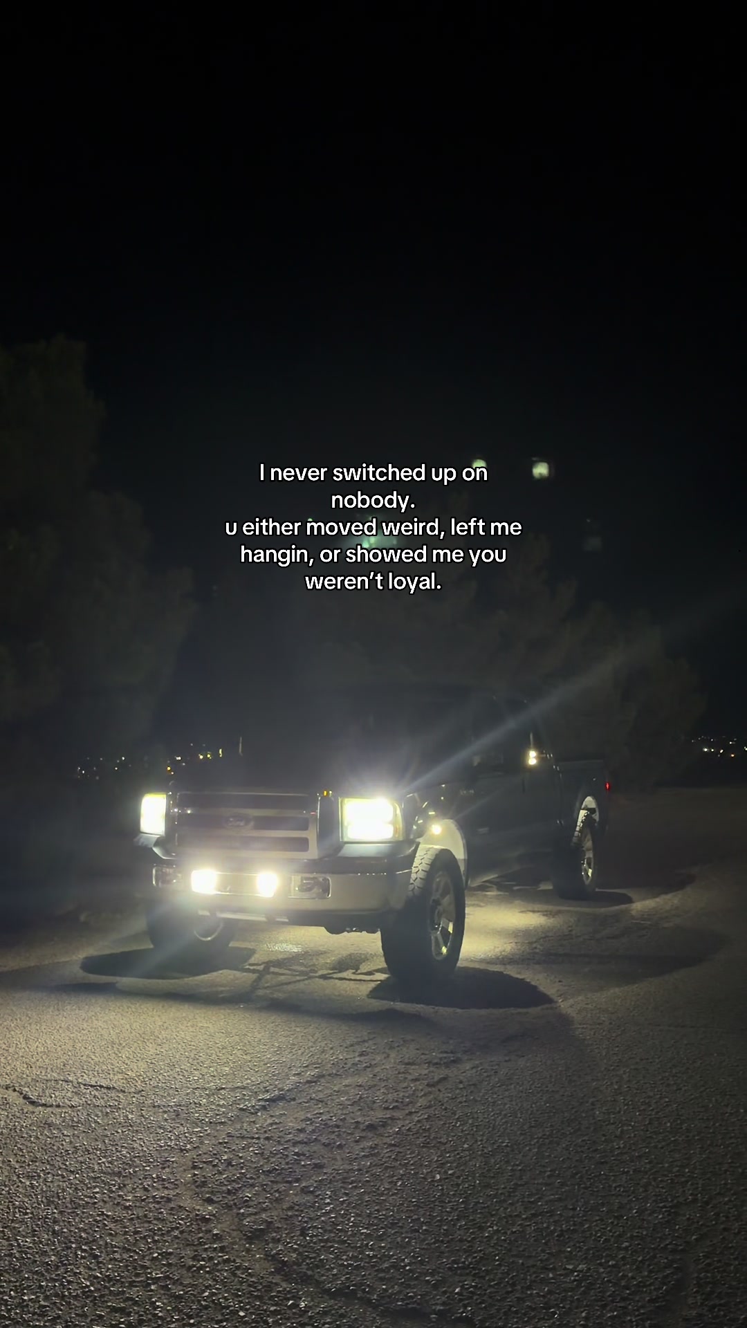 @𝓡𝓸𝓫𝓫𝓲𝓮♛