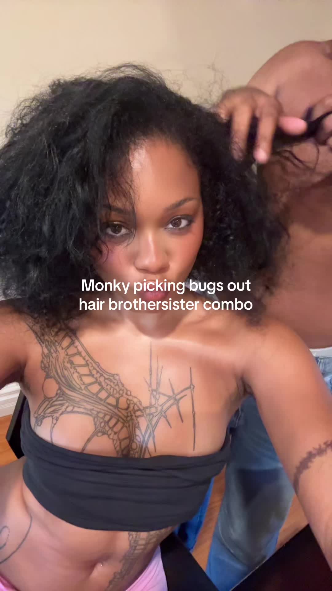 @girlnxtdoor