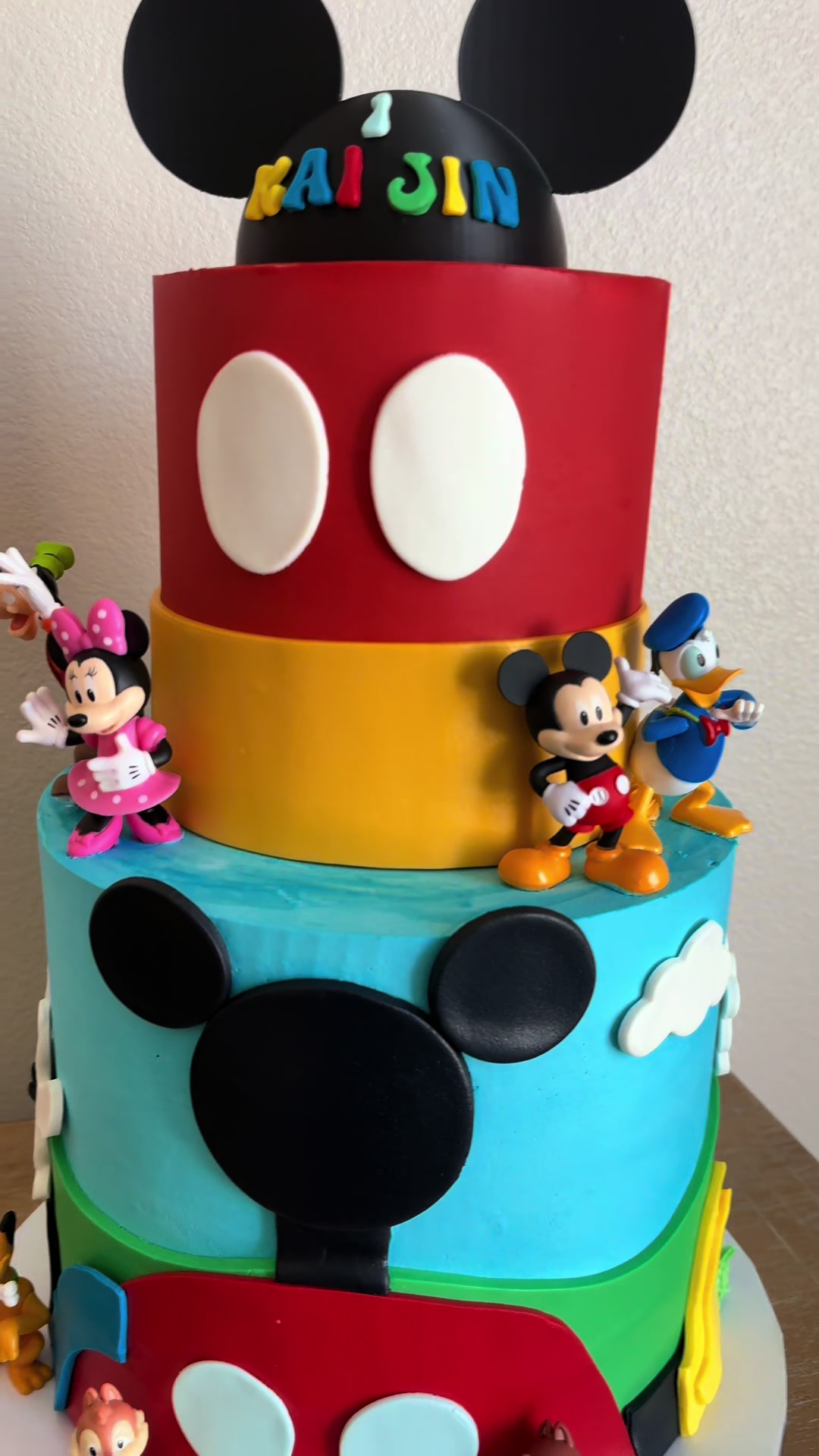 @Cake_It_With_Nett