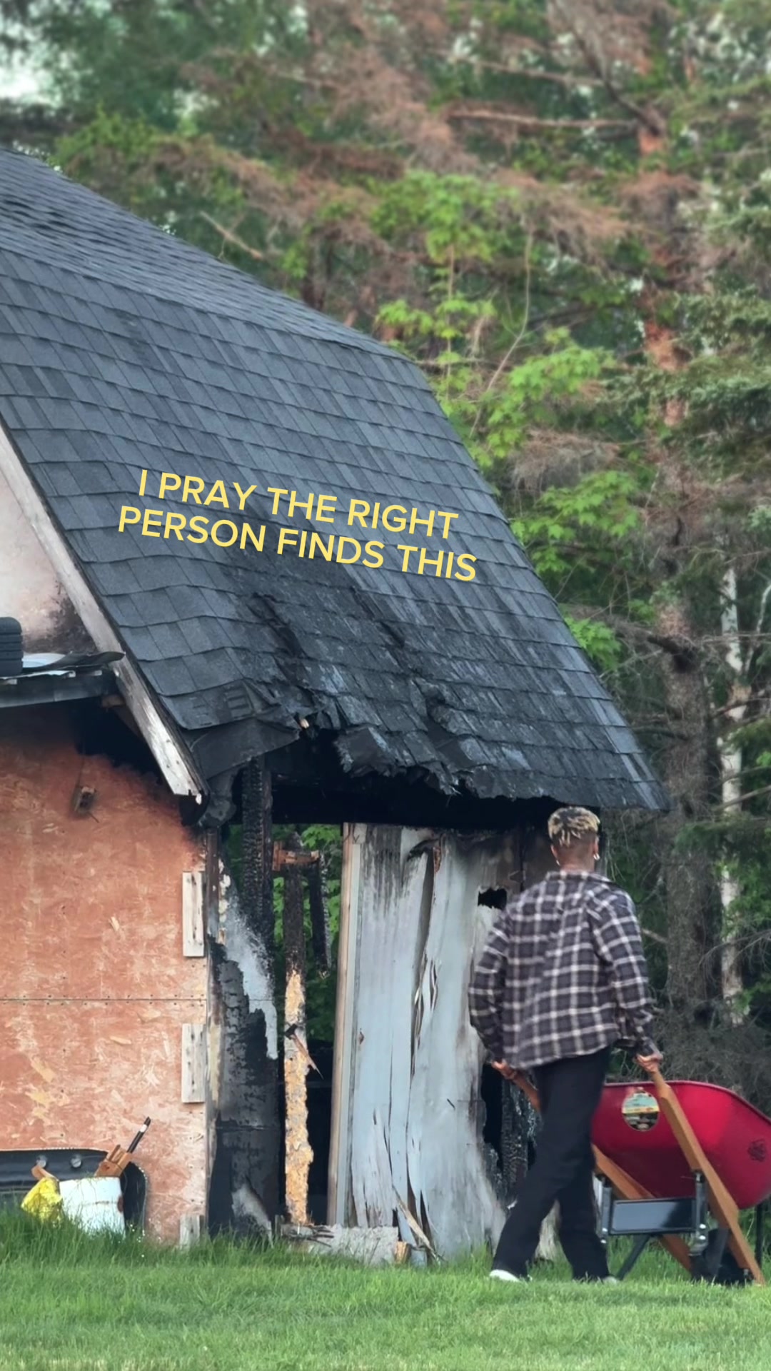 @Neon Dreams