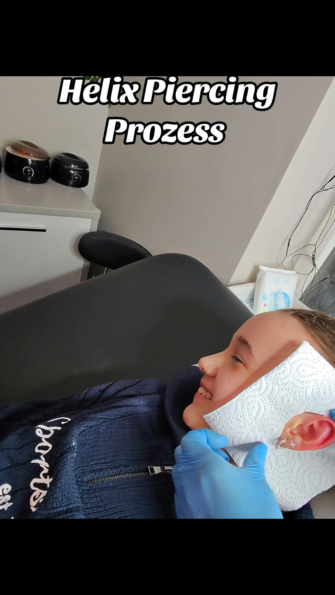 @Nina Waxing & Piercing GP