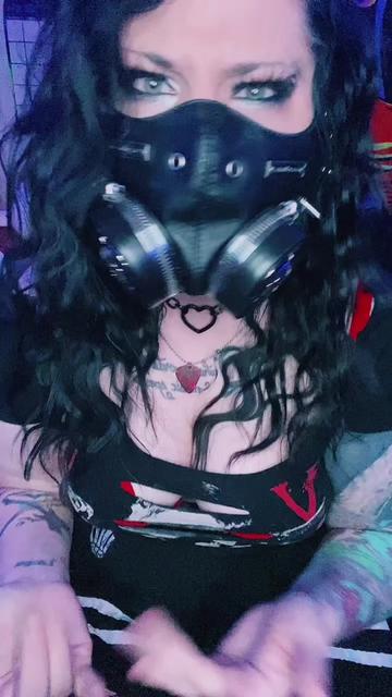 @Little Demon 😈
