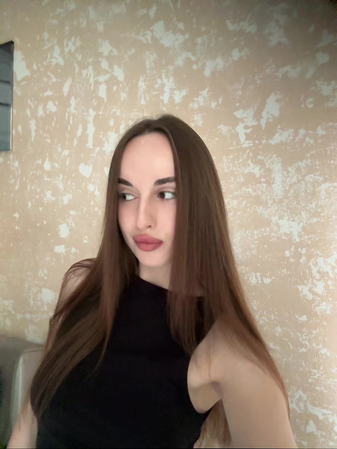 @𝐕 𝐀 𝐋 𝐄 𝐑 𝐈
