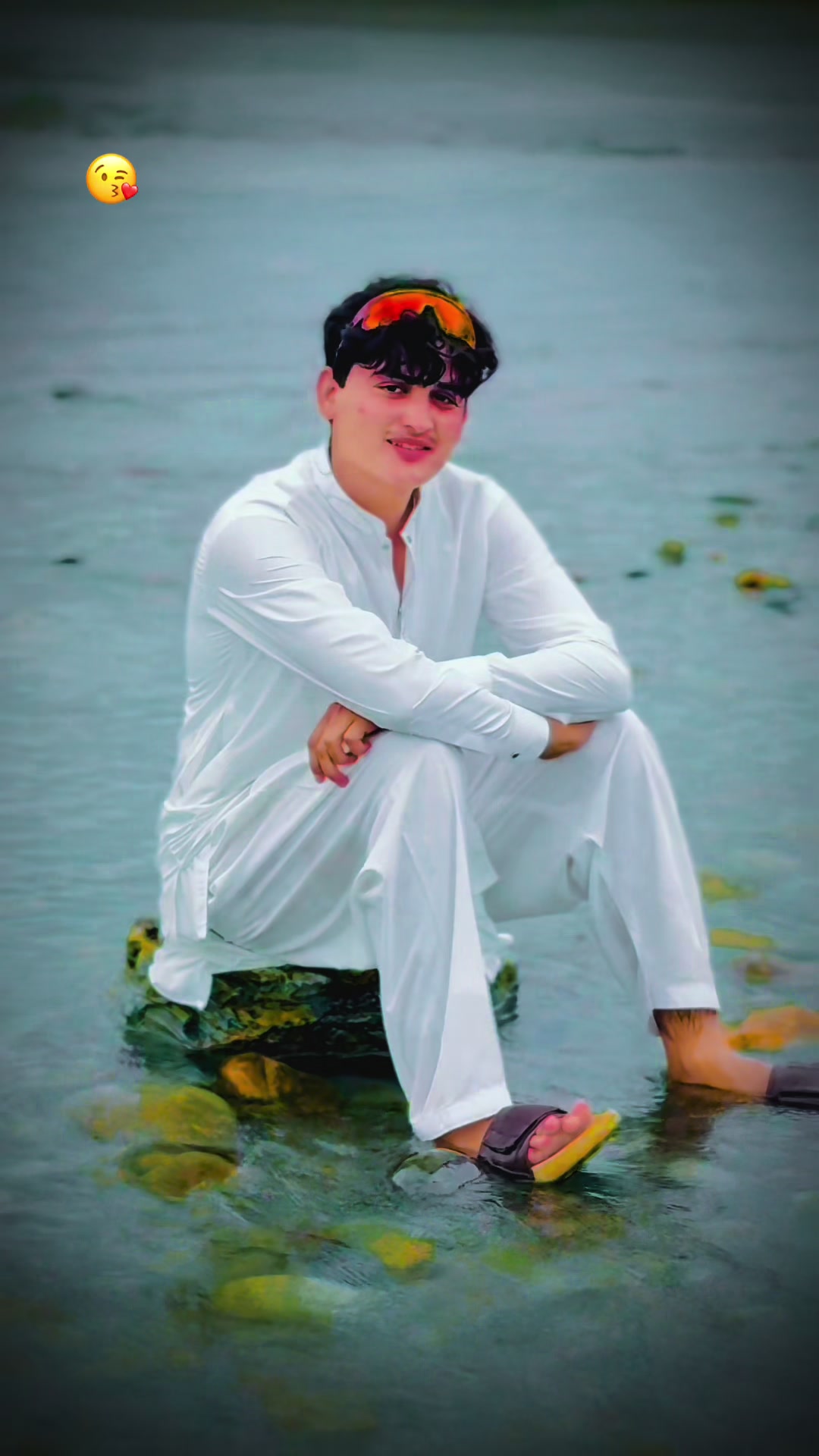 @Faizykhan💔💔