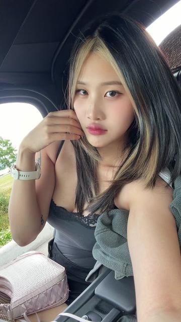 @yunni2yung