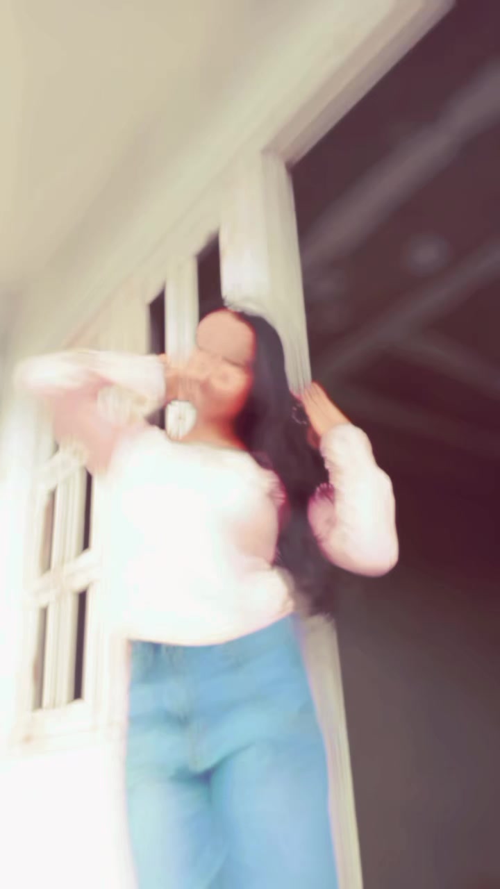 @rakhi thakur🌸🕊️