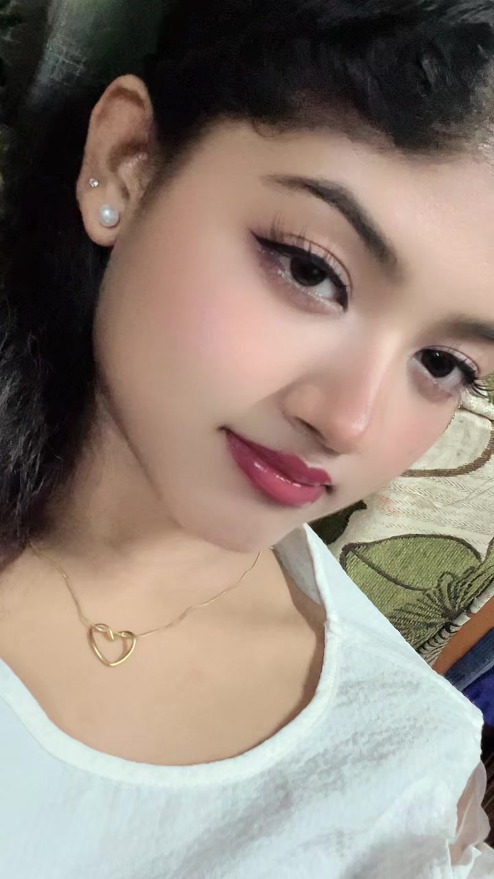 @nabooholic._