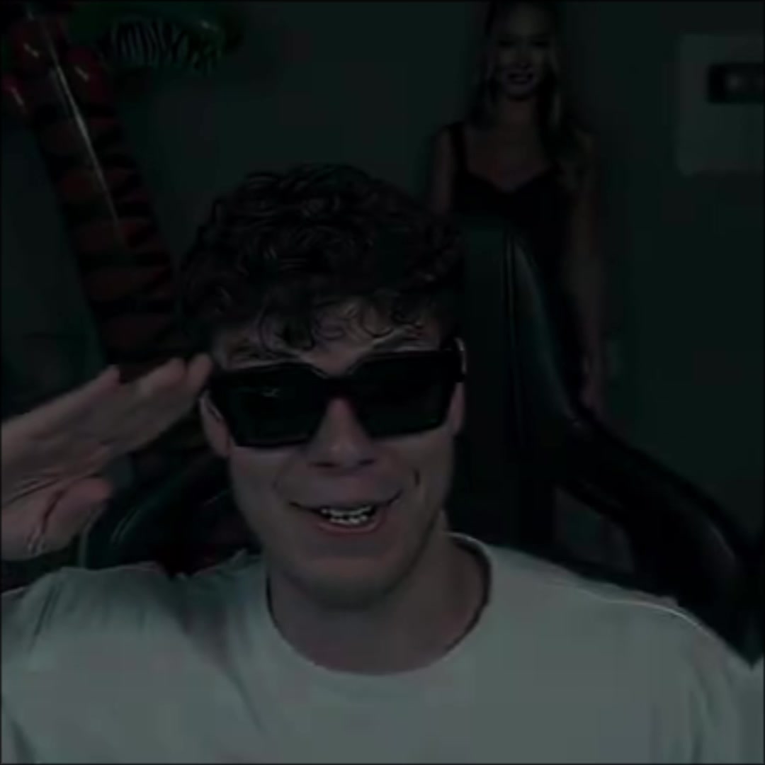 @Sarah(JoschkaVersion)