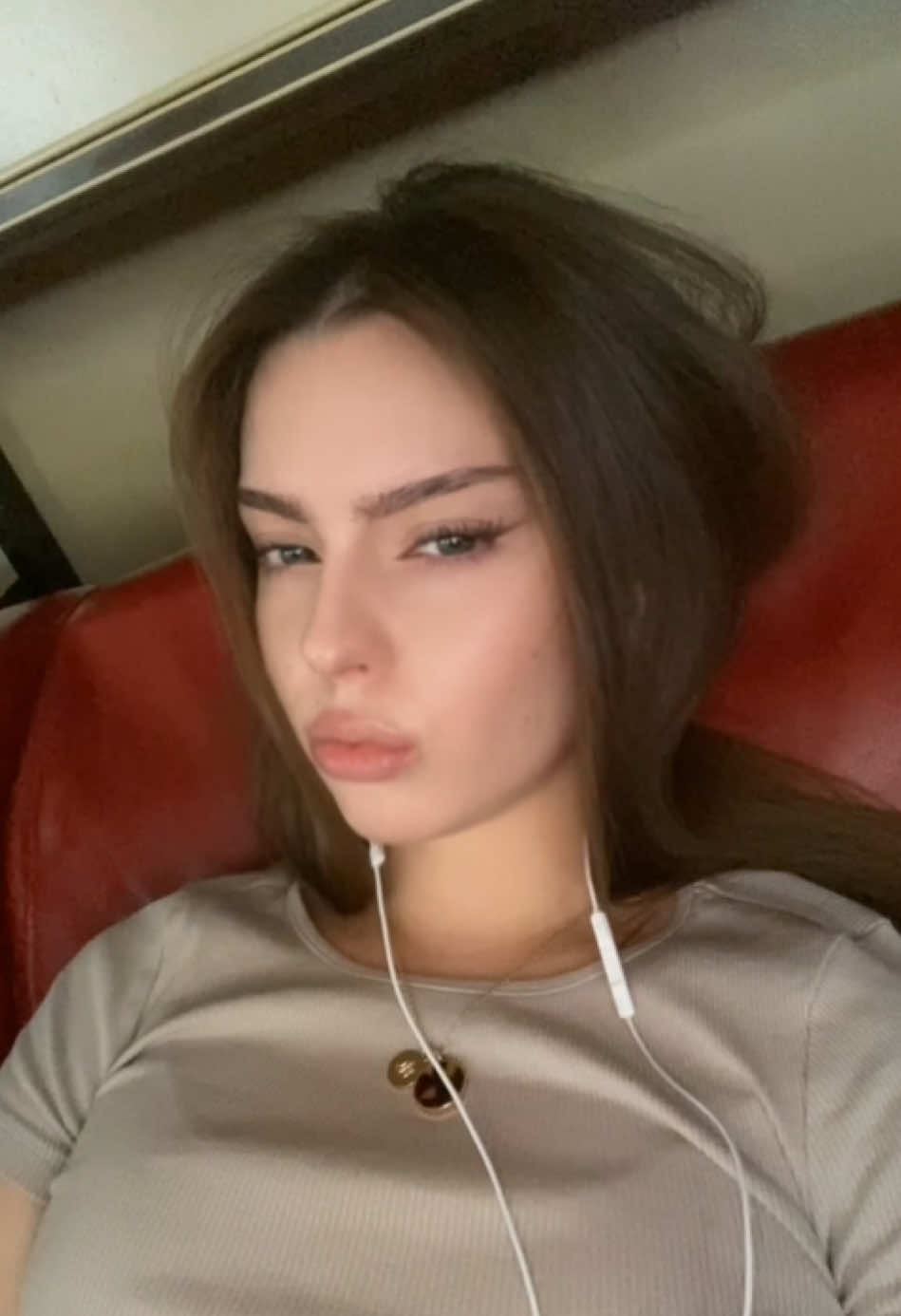 @Ⲁѣшⲁ☕️