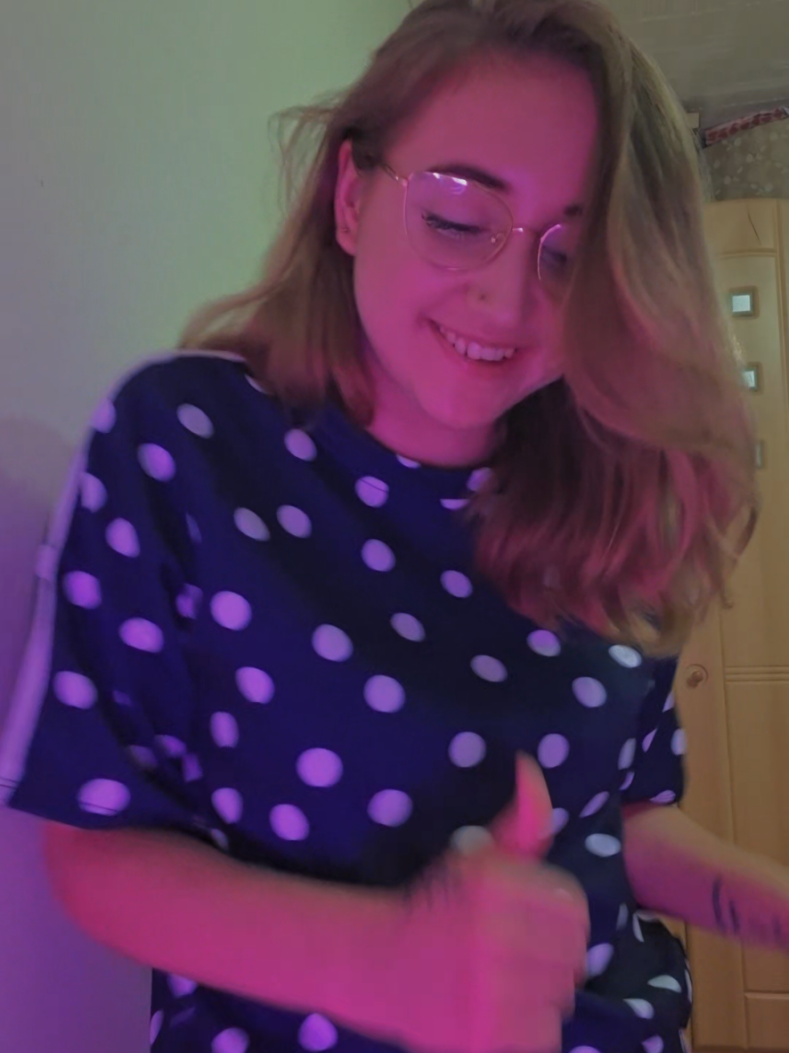 @Darispok 🦋⚘️
