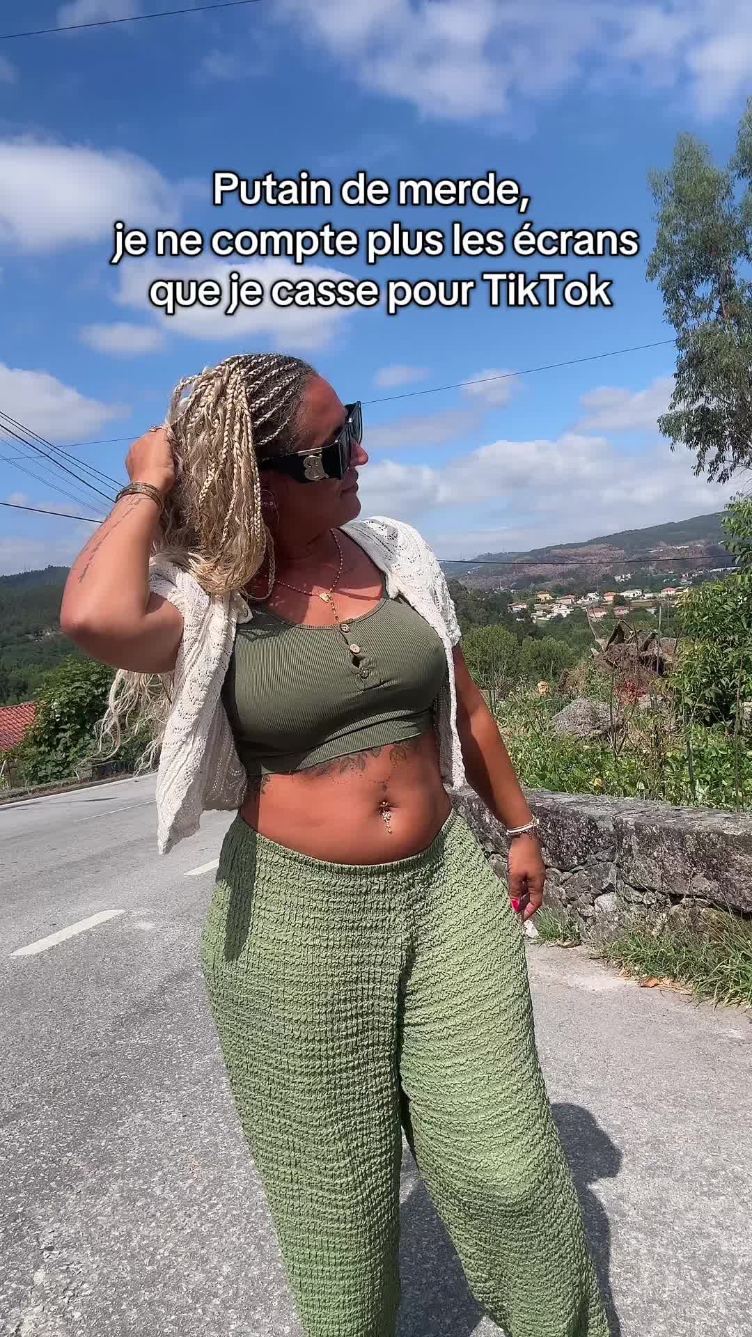 @Helena la daronne