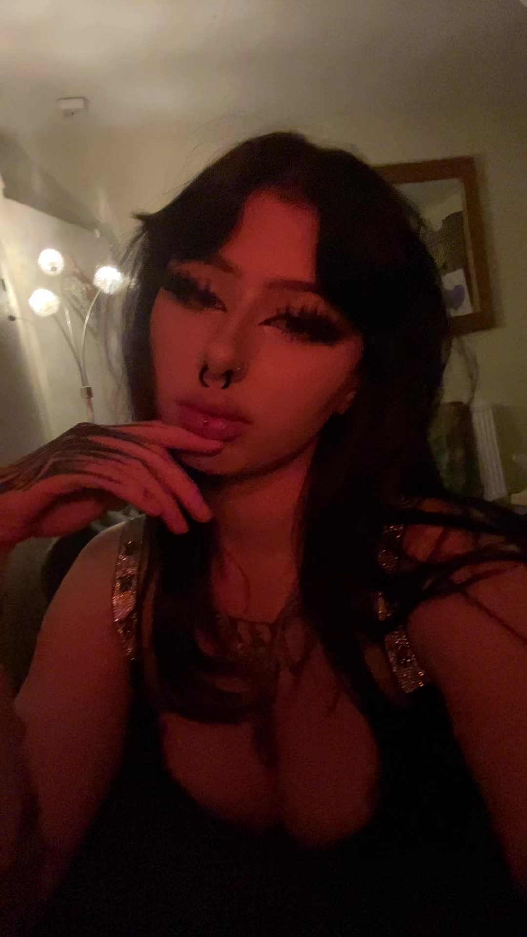 @Bella🎀