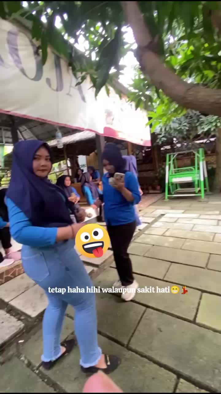 @๐ญ
