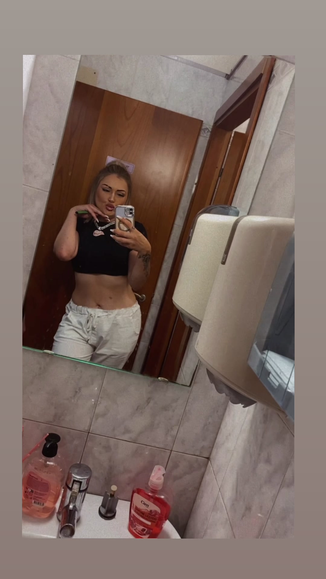 @😉❤️