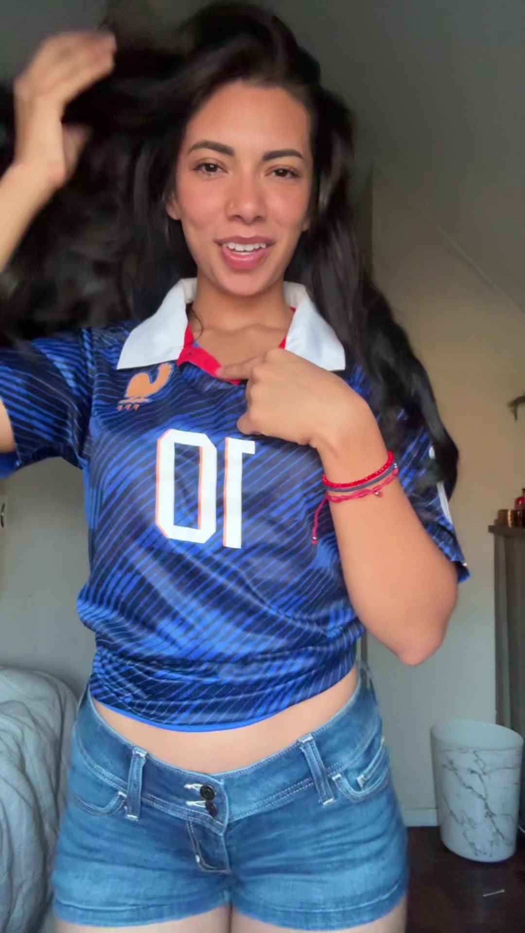 @thefarawayfan