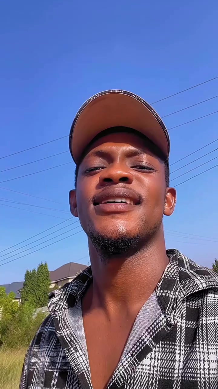 @ricky_akuetteh