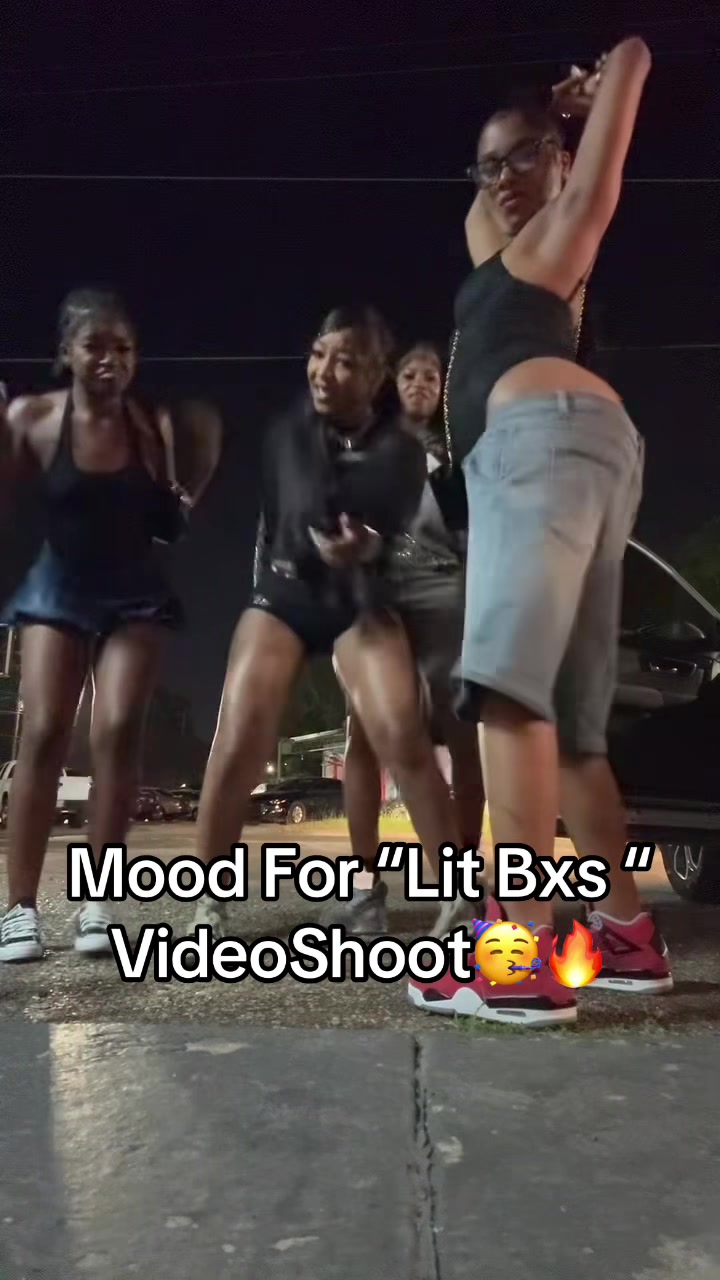 @ashdollofficiall
