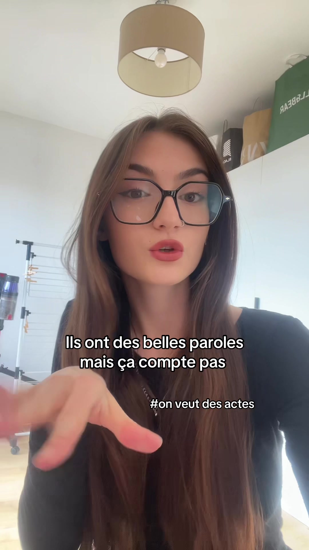 @julie.pv18