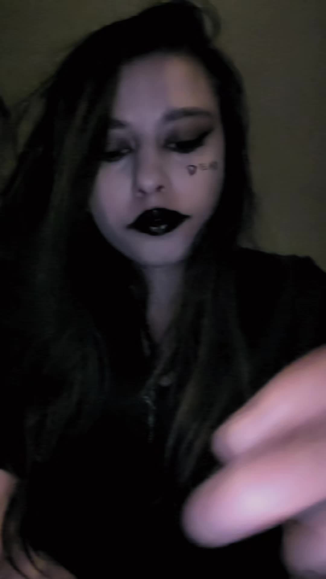 @Lorena<3