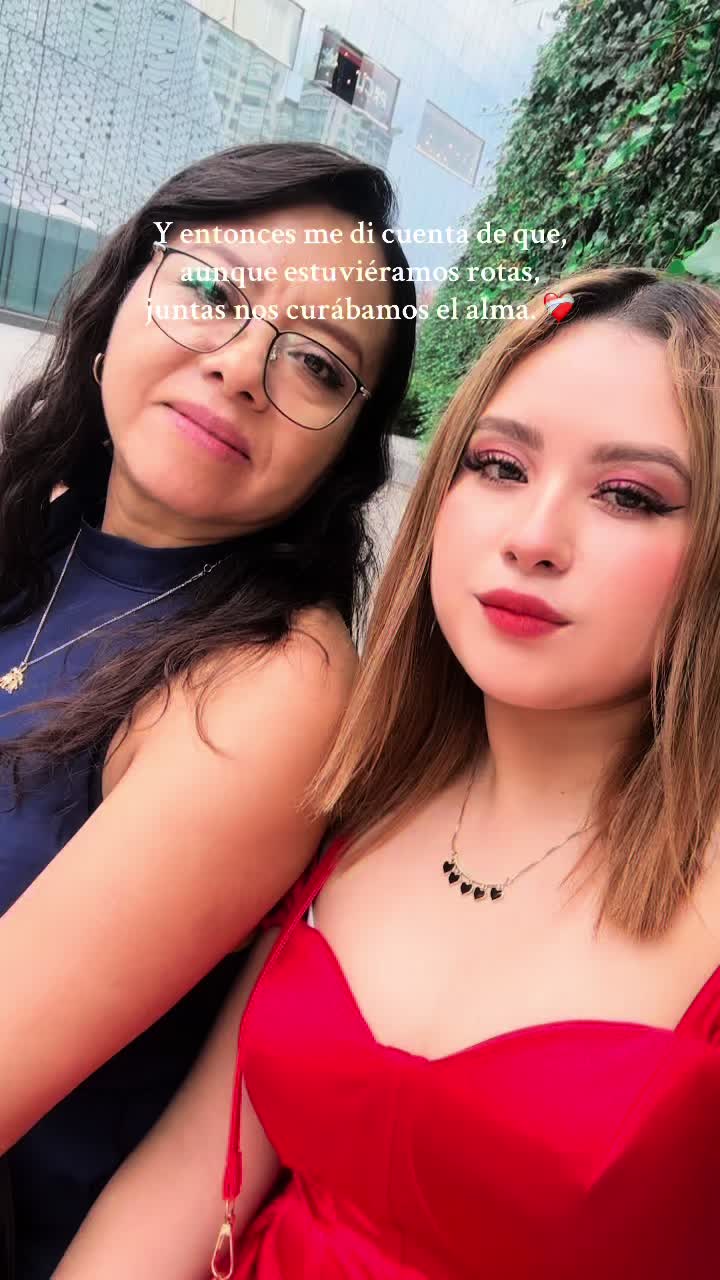 @Leslie García