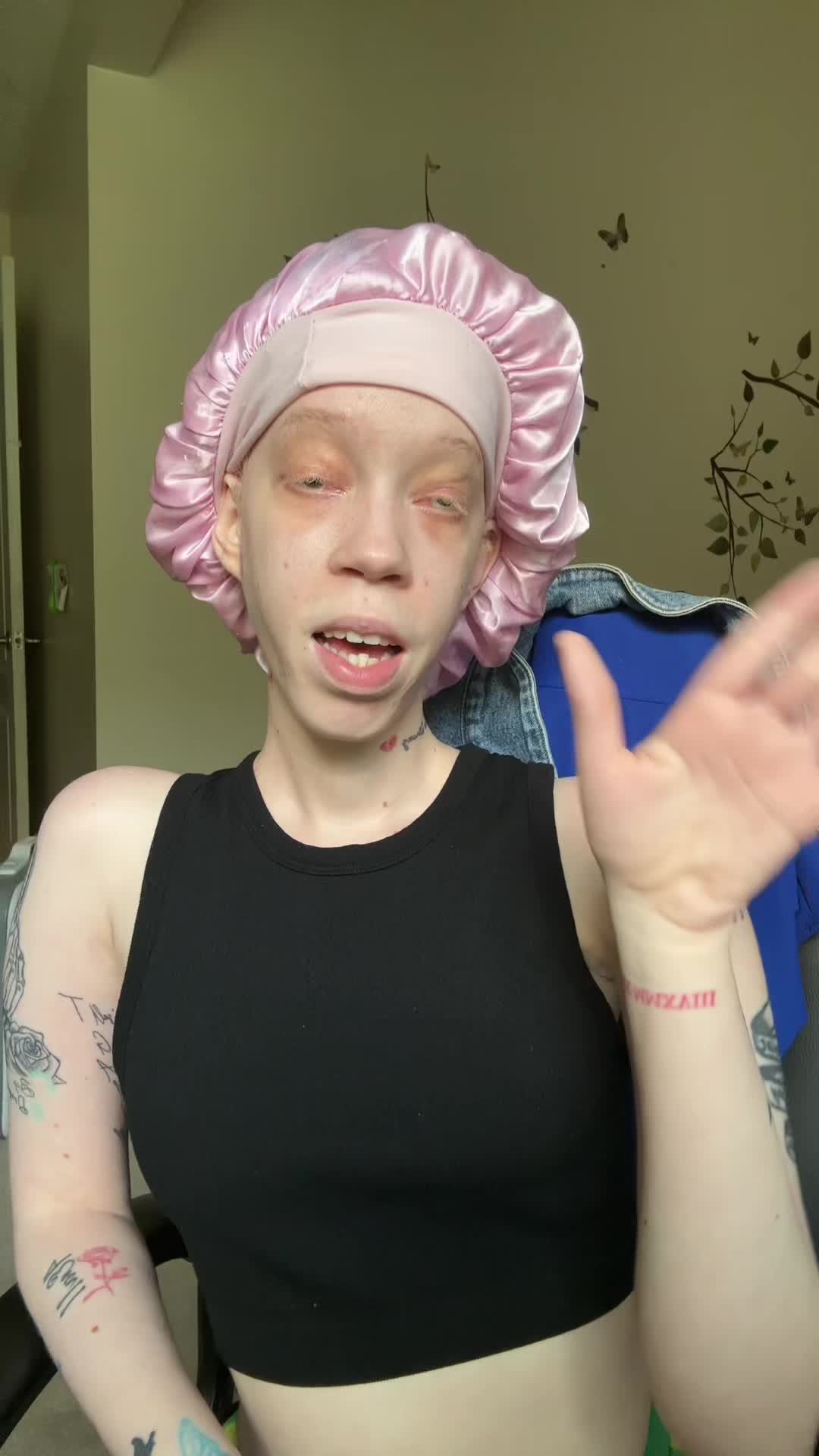 @ShayyDee