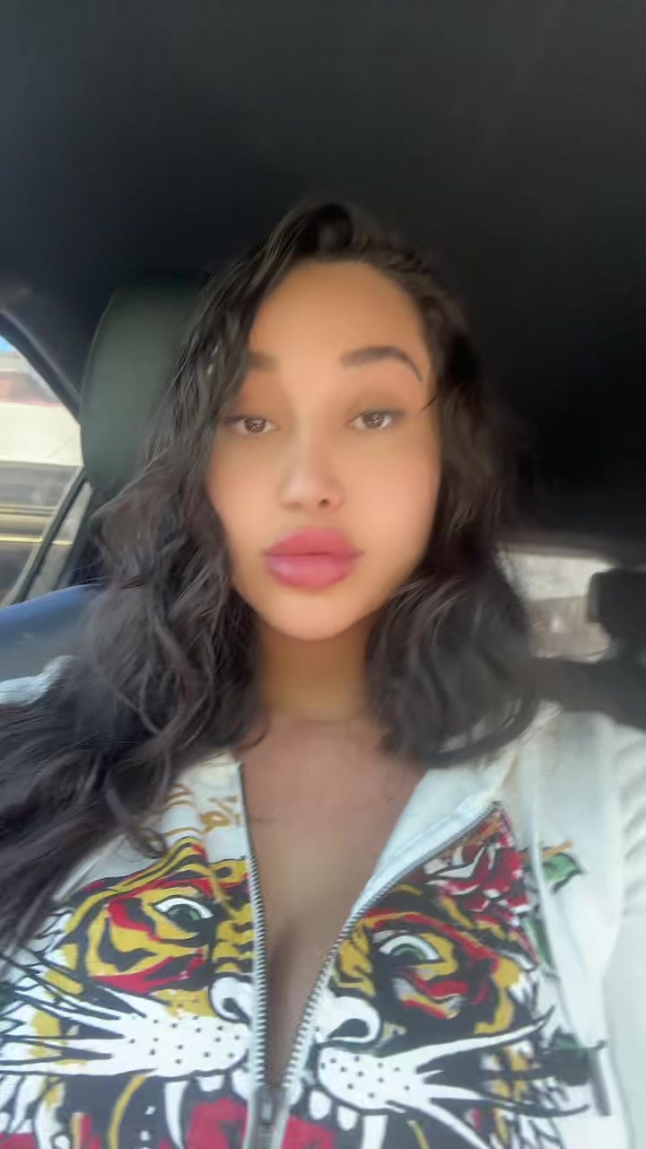 @Deexoxo
