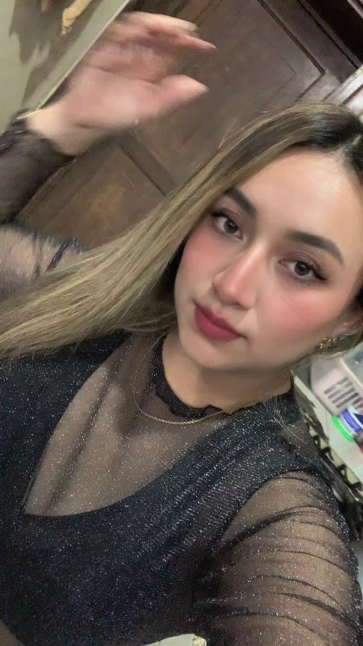 @Melanie Choez🌼✨