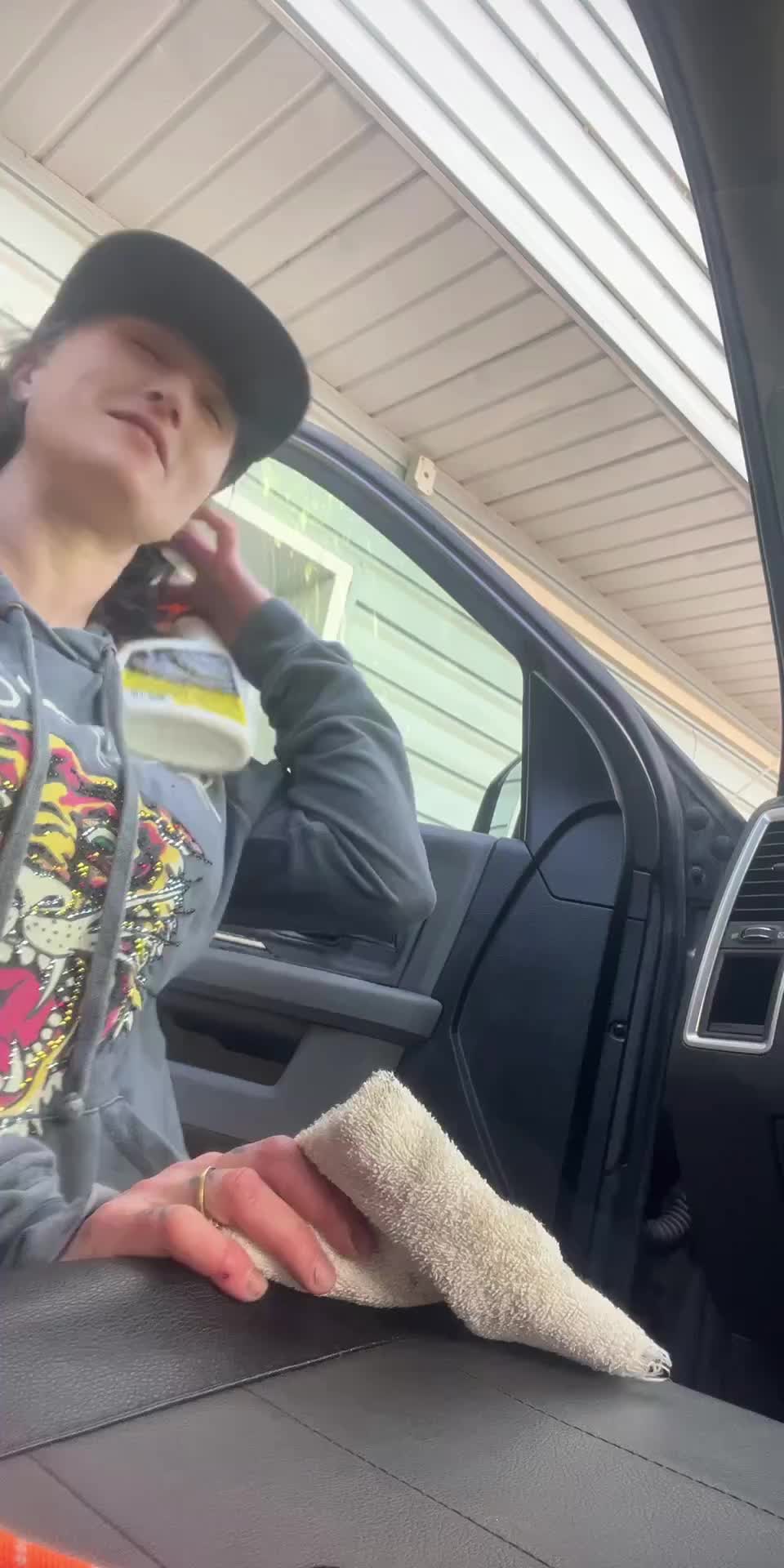 @drtywhitegurl