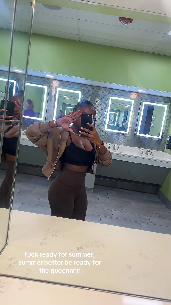 @Taniya Rae👸🏾