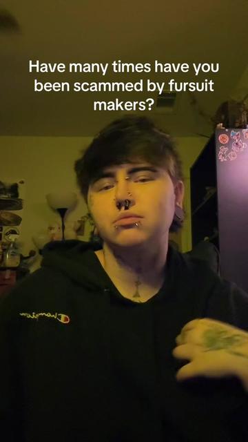 @Serj Saber ⛈️ - Roman