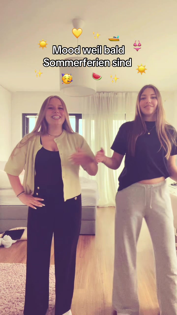 @lucy🌟