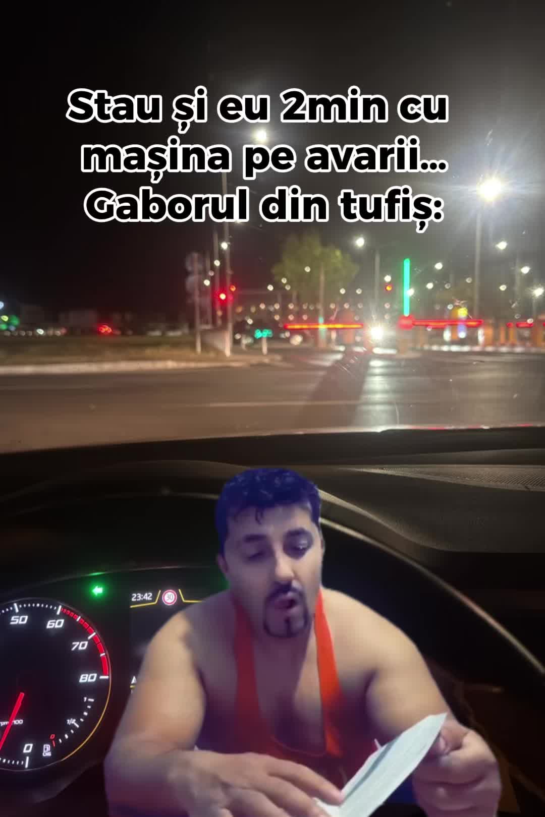 @Elena🧸