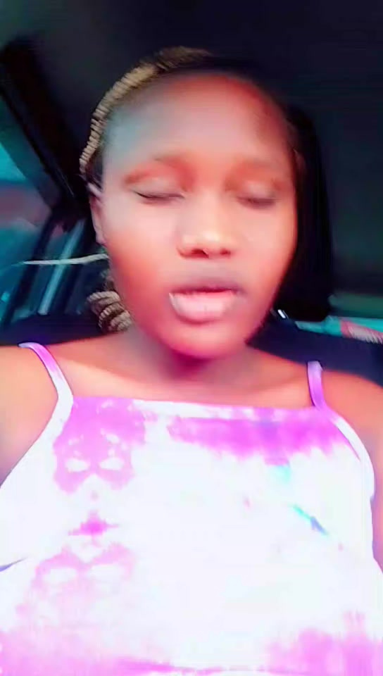 @Kikuyu babe🫦👅💗