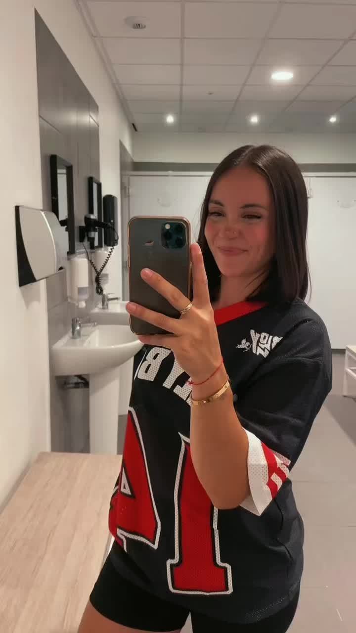 @Coralie ✨