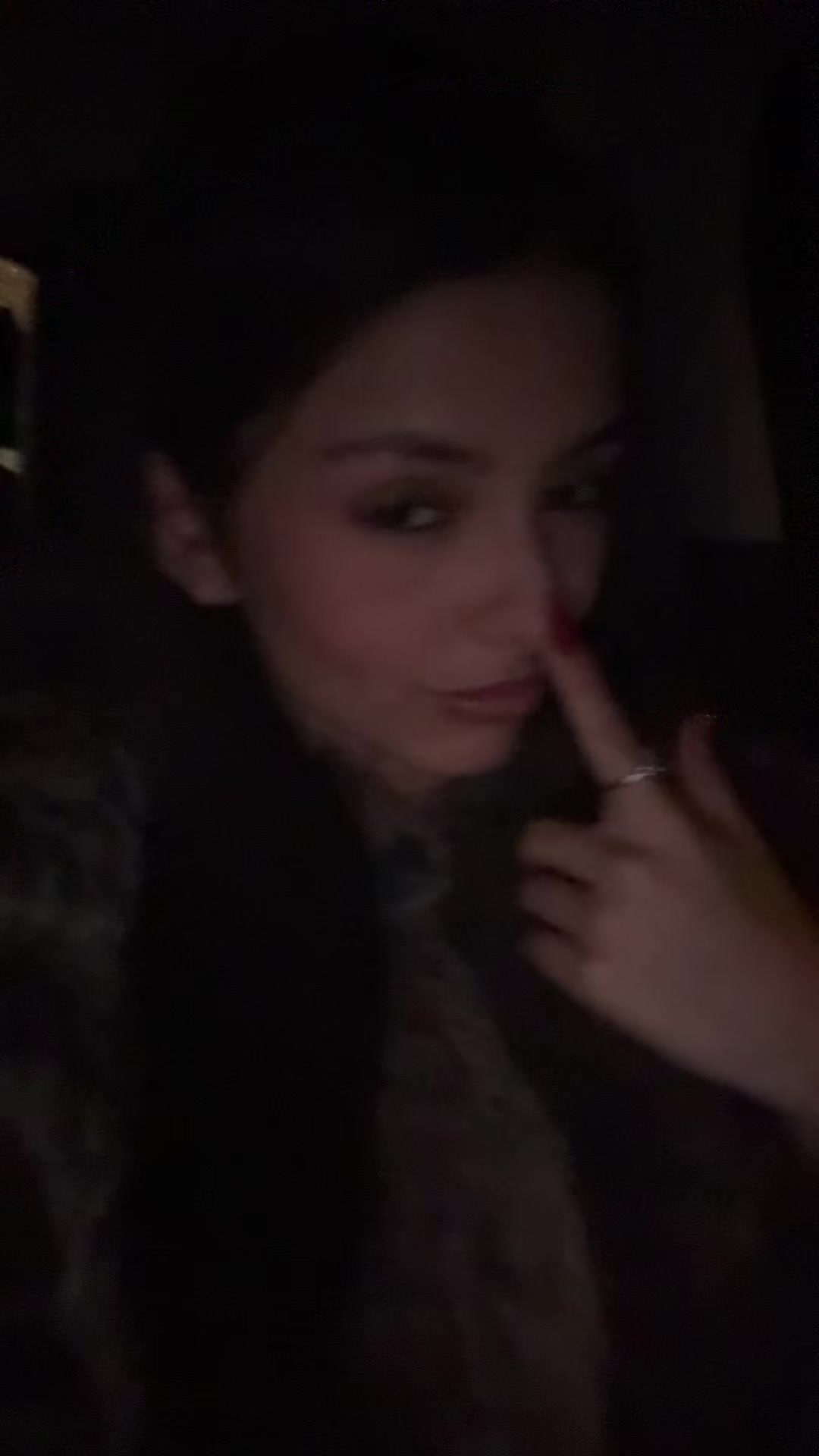 @Emilia Valentina