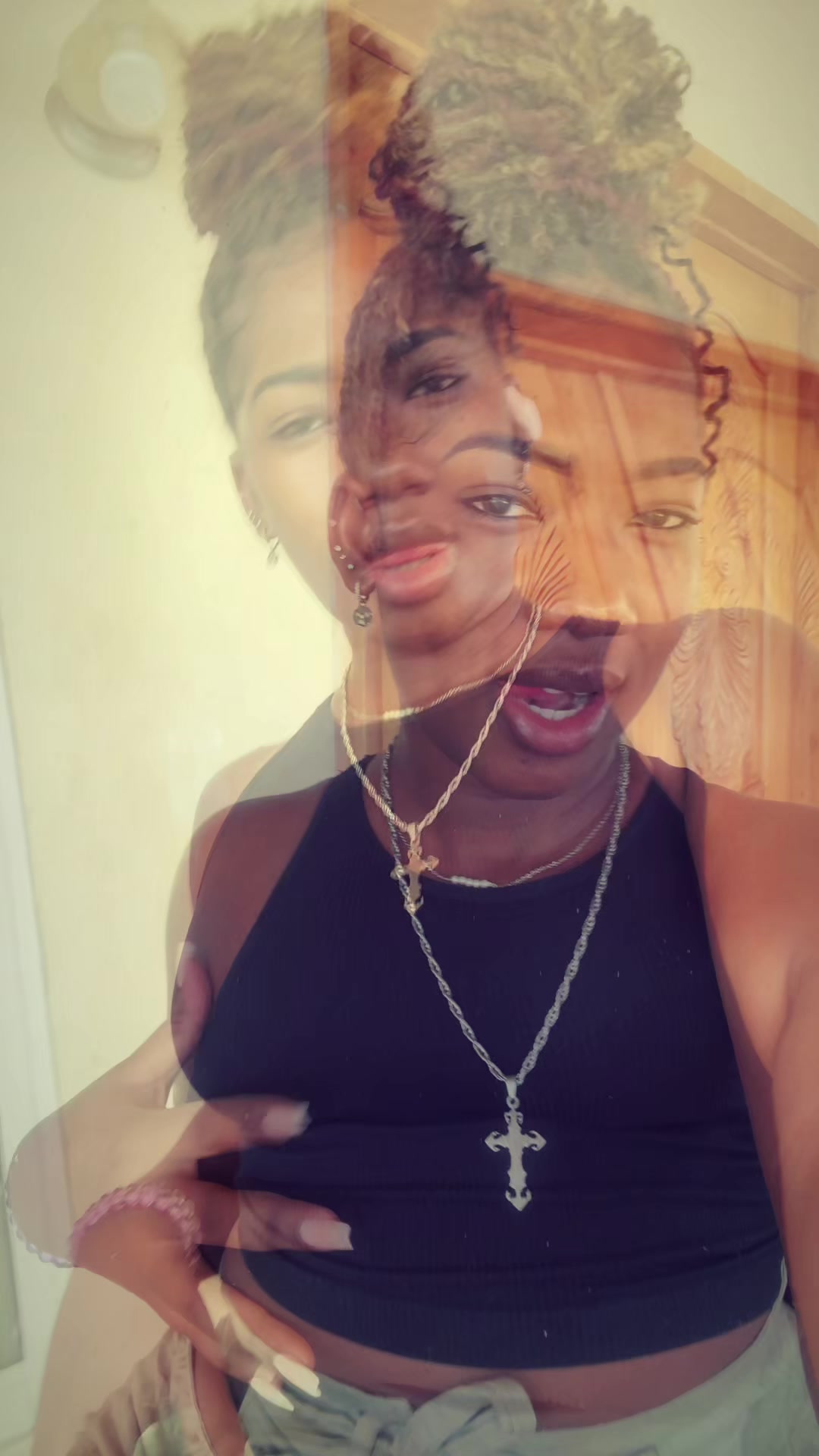 @MsAbbie_