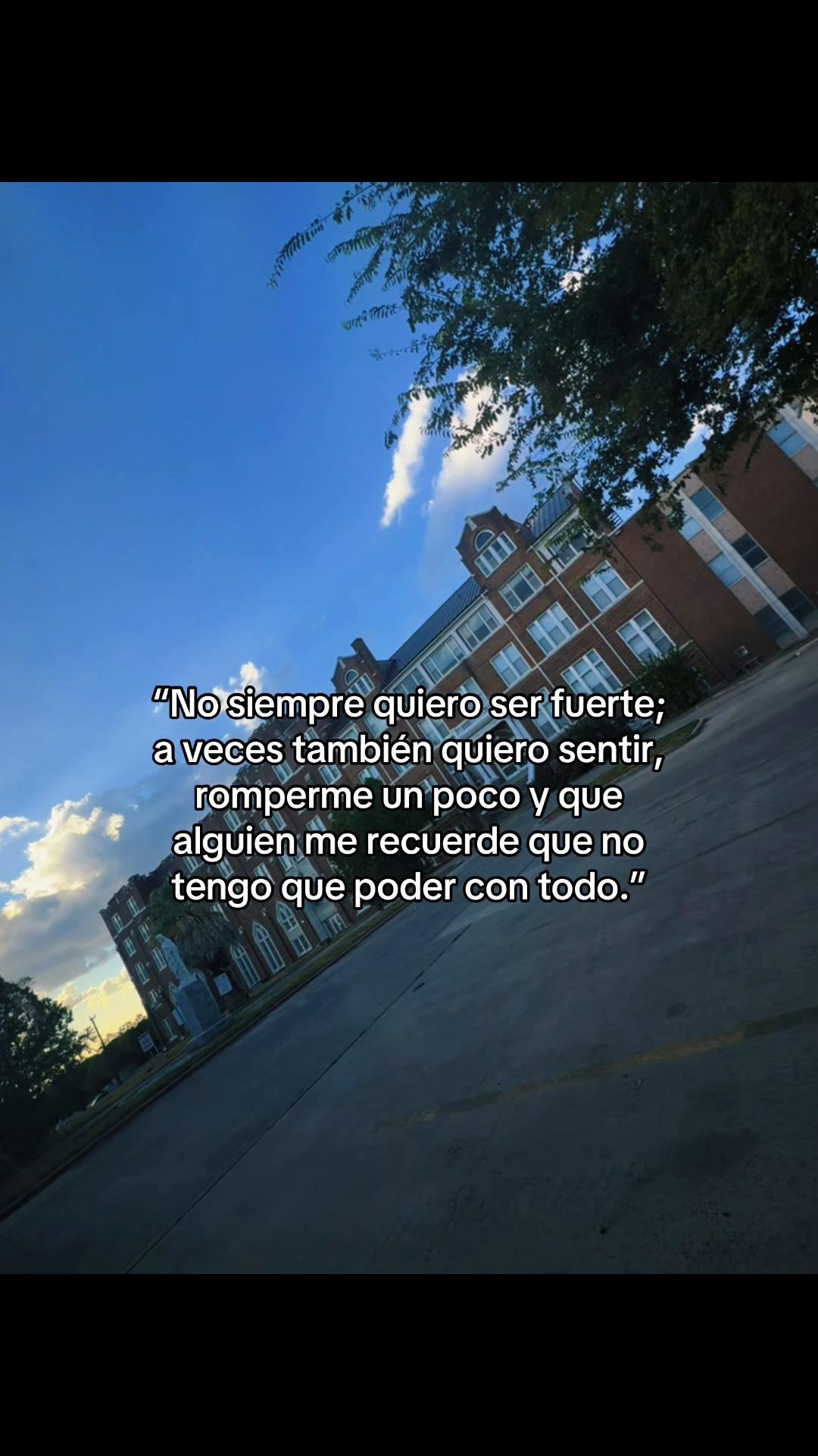 @MargaritaImperio 💜💙🏳️🌈👑