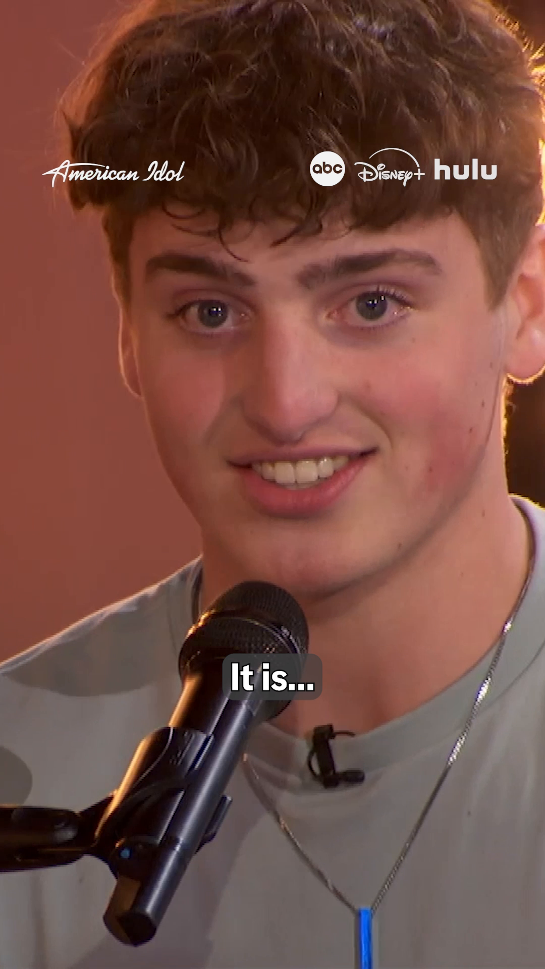 @AmericanIdol