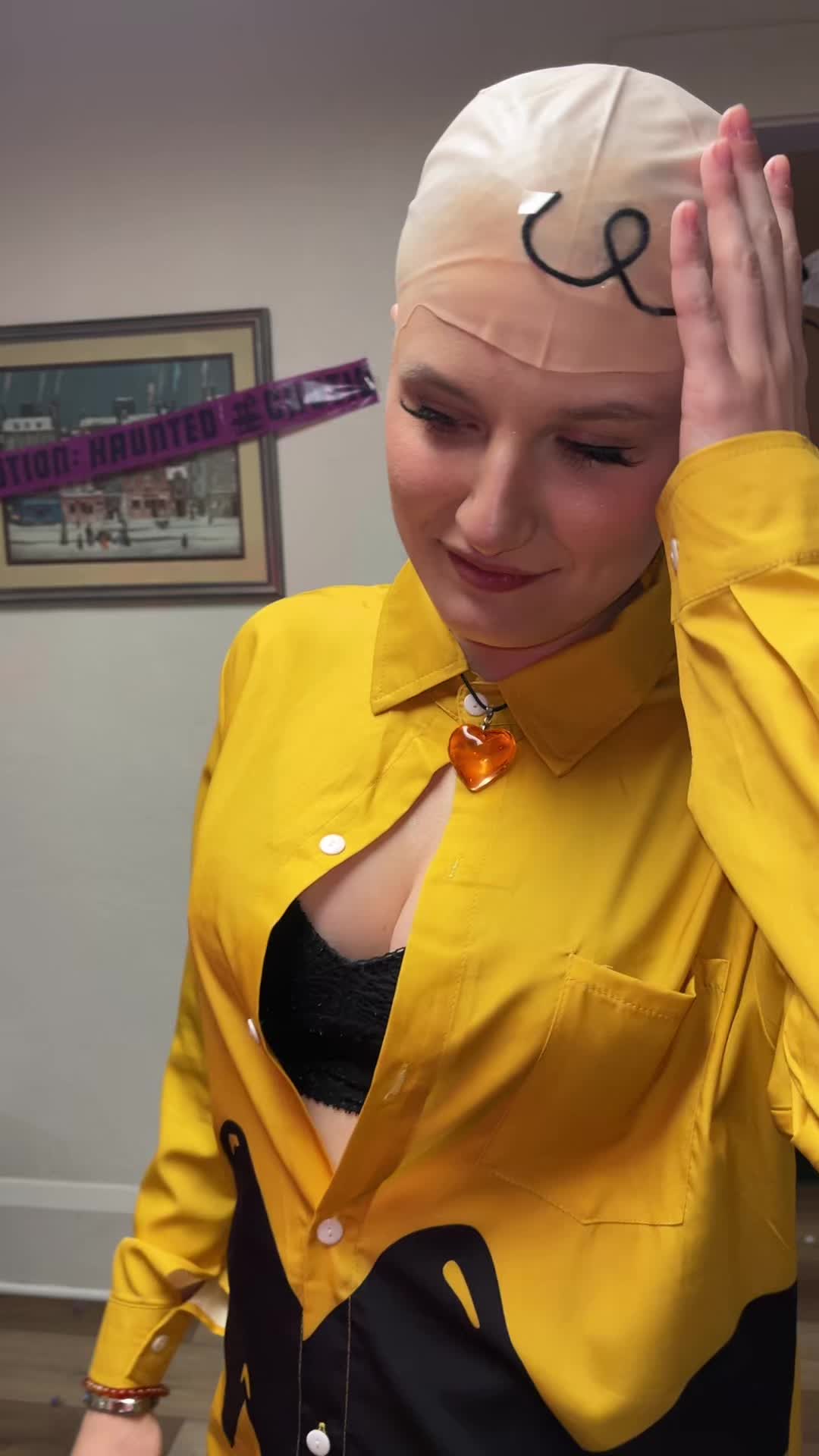 @Emilyeyyeyey